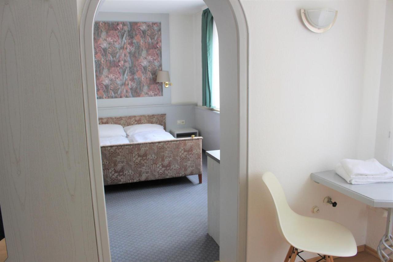 Hotel Ulmer Spatz Kültér fotó