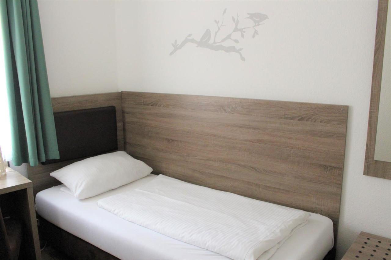 Hotel Ulmer Spatz Kültér fotó